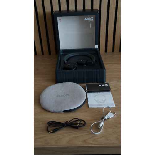 AKG Y45BT Zwart