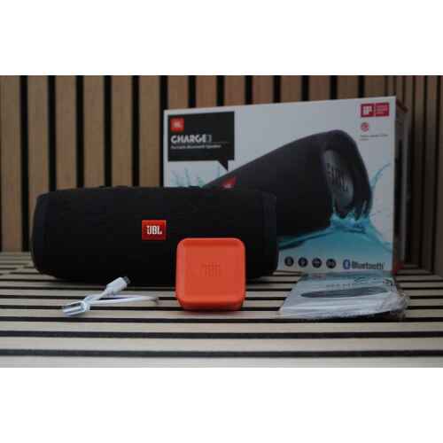 JBL Charge 3