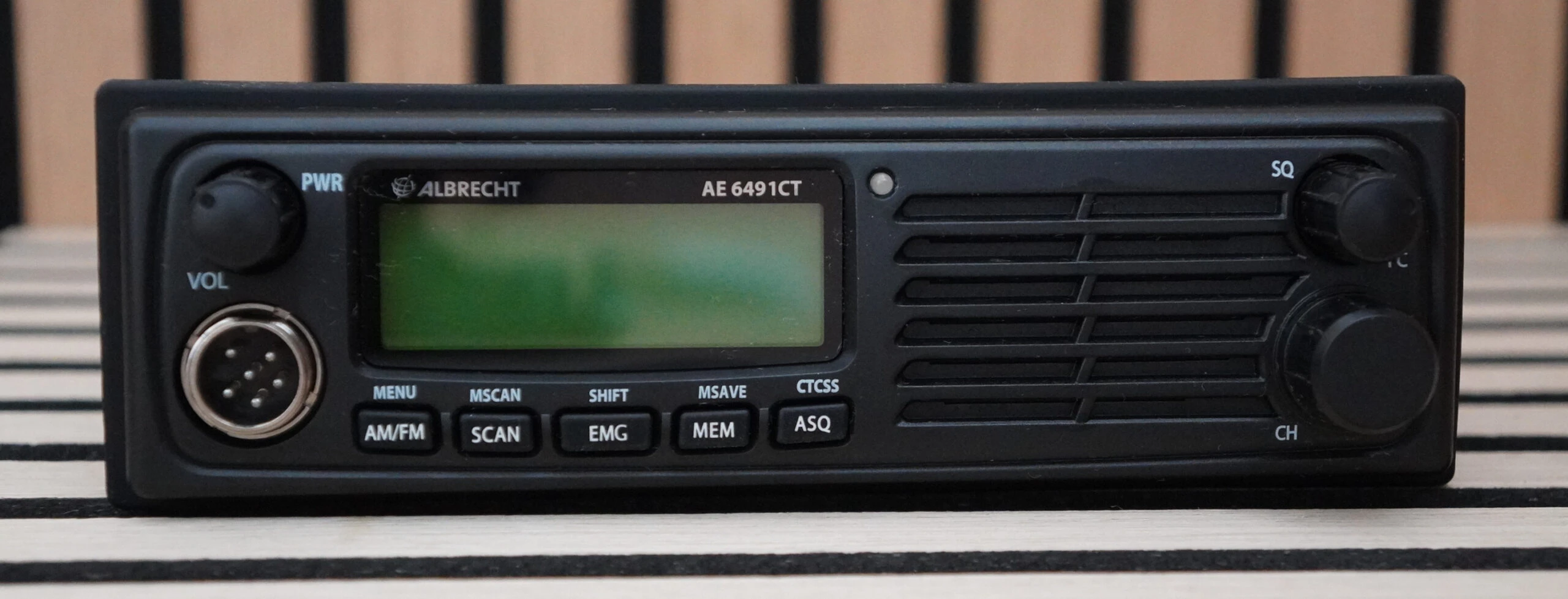Albrecht AE 6491 CT CTCSS - Afbeelding 2