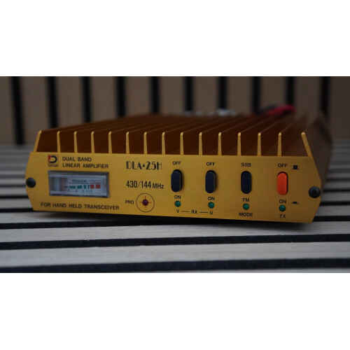 Daiwa DLA-25H 2m / 70cm Pre Amp & Linear